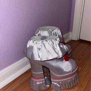 Dollskill It Pennywise clown boots